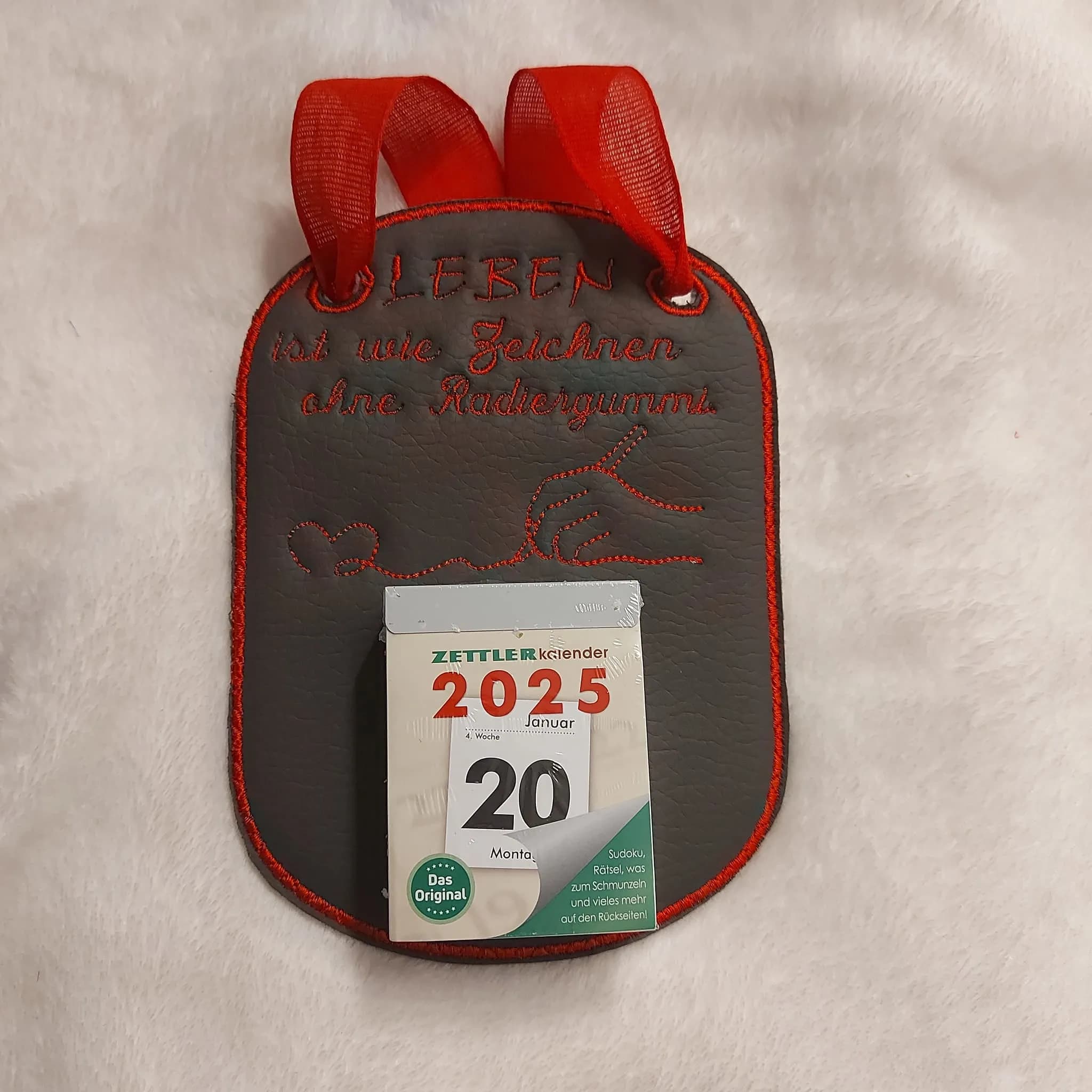 ITH Stickdatei Kalenderblatt Abreißkalender Größe 15x24cm