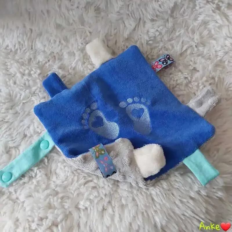 ITH Stickdatei Baby Fühltuch