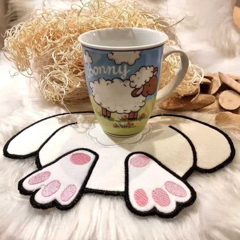 ITH Stickdatei Tassenlounge Hase