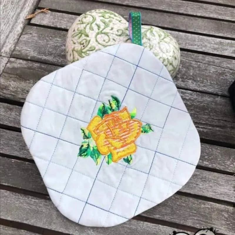 ITH Topflappen Stickdatei Blanko - Topfi | stiXXie