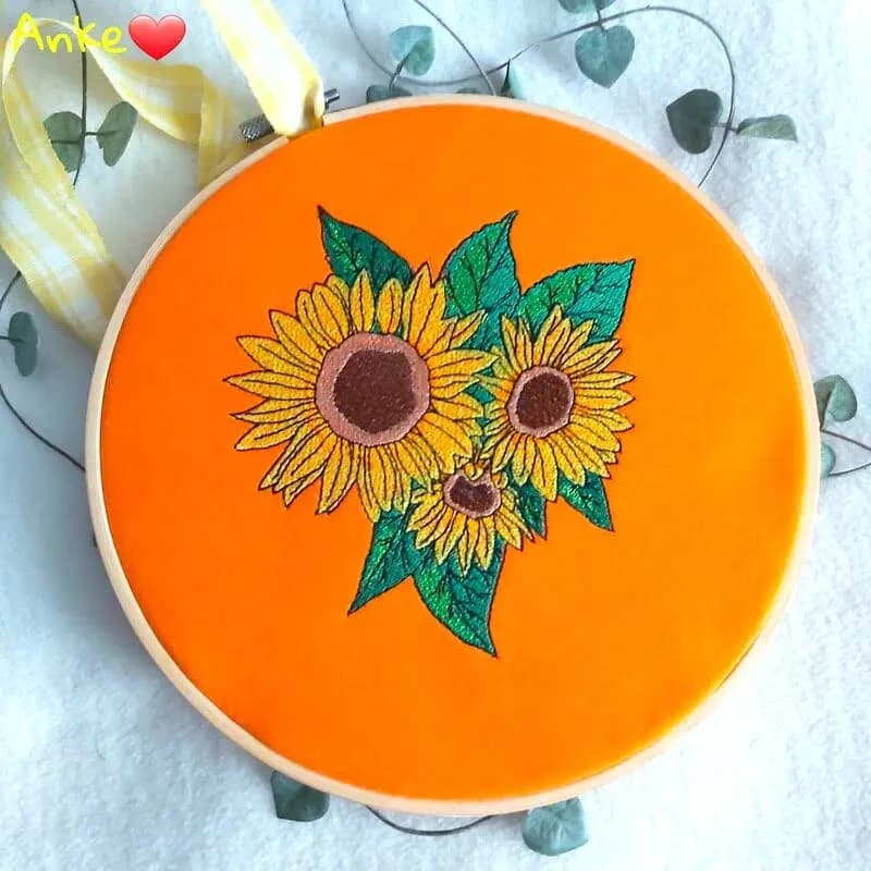 Stickdatei Blumen Sonnenblumen