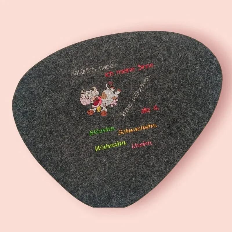 Stickdatei Kuh mit Spruch