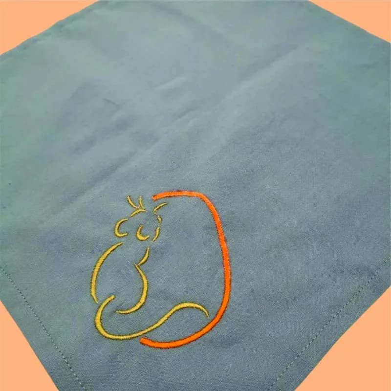 Stickdatei Ratte im Ei