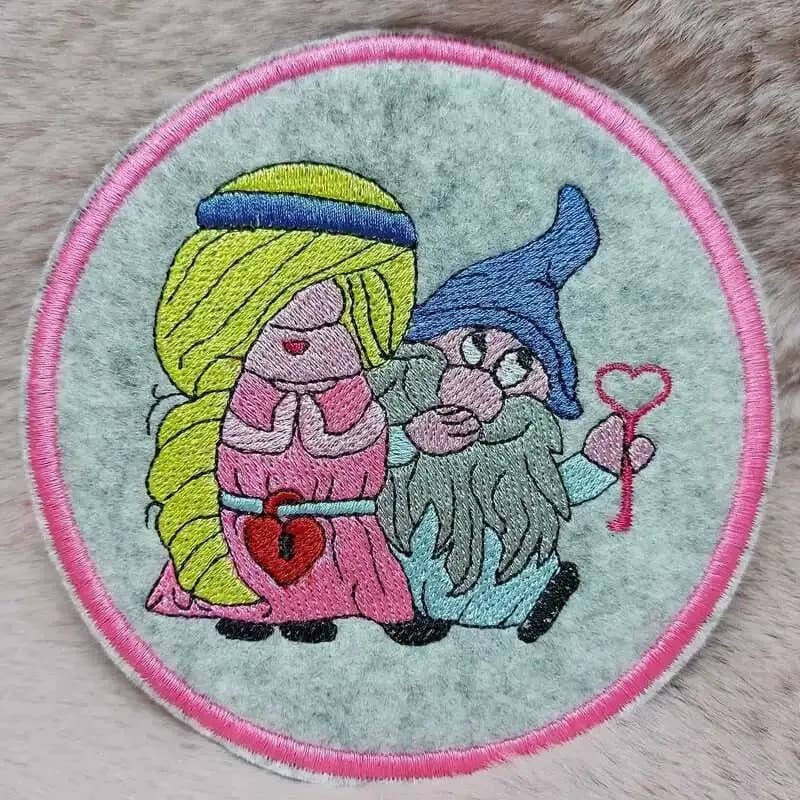 Stickdatei Wichtel Sternzeichen Jungfrau