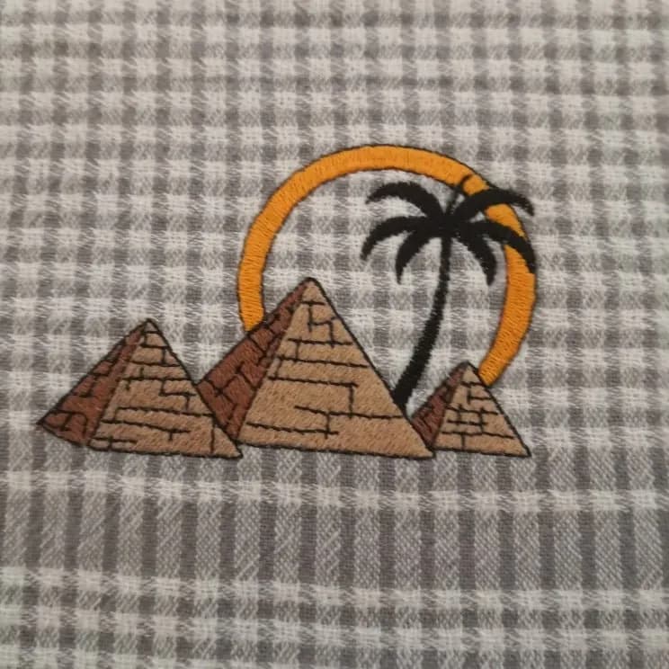 Stickdatei Pyramiden