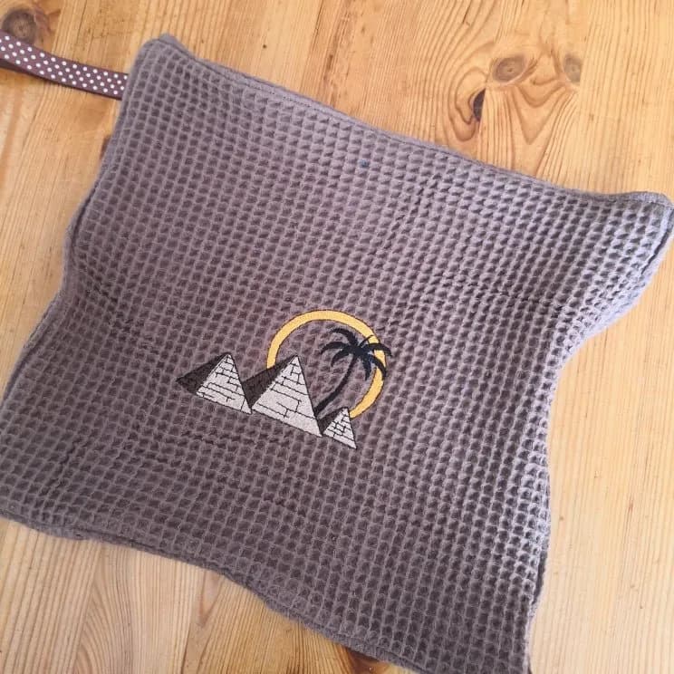 Stickdatei Pyramiden