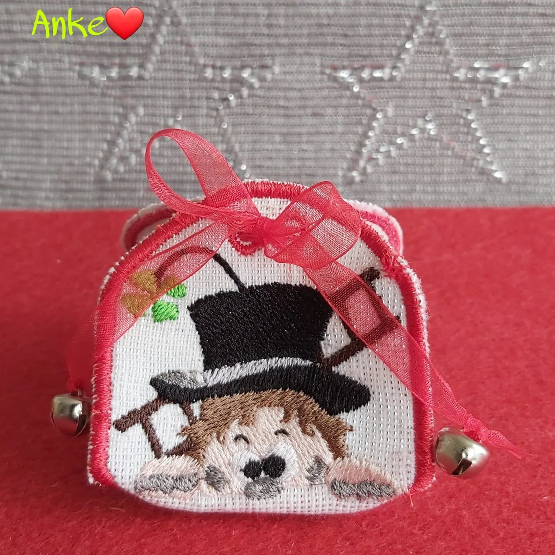 ITH Stickdatei Gifts (Geschenke)