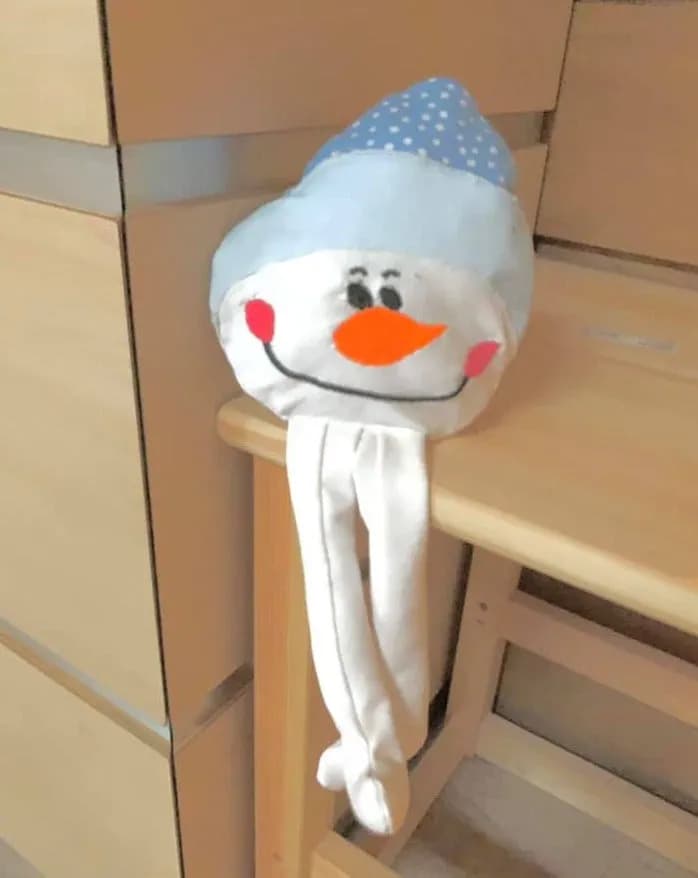 ITH Stickdatei Kissen Schlenker