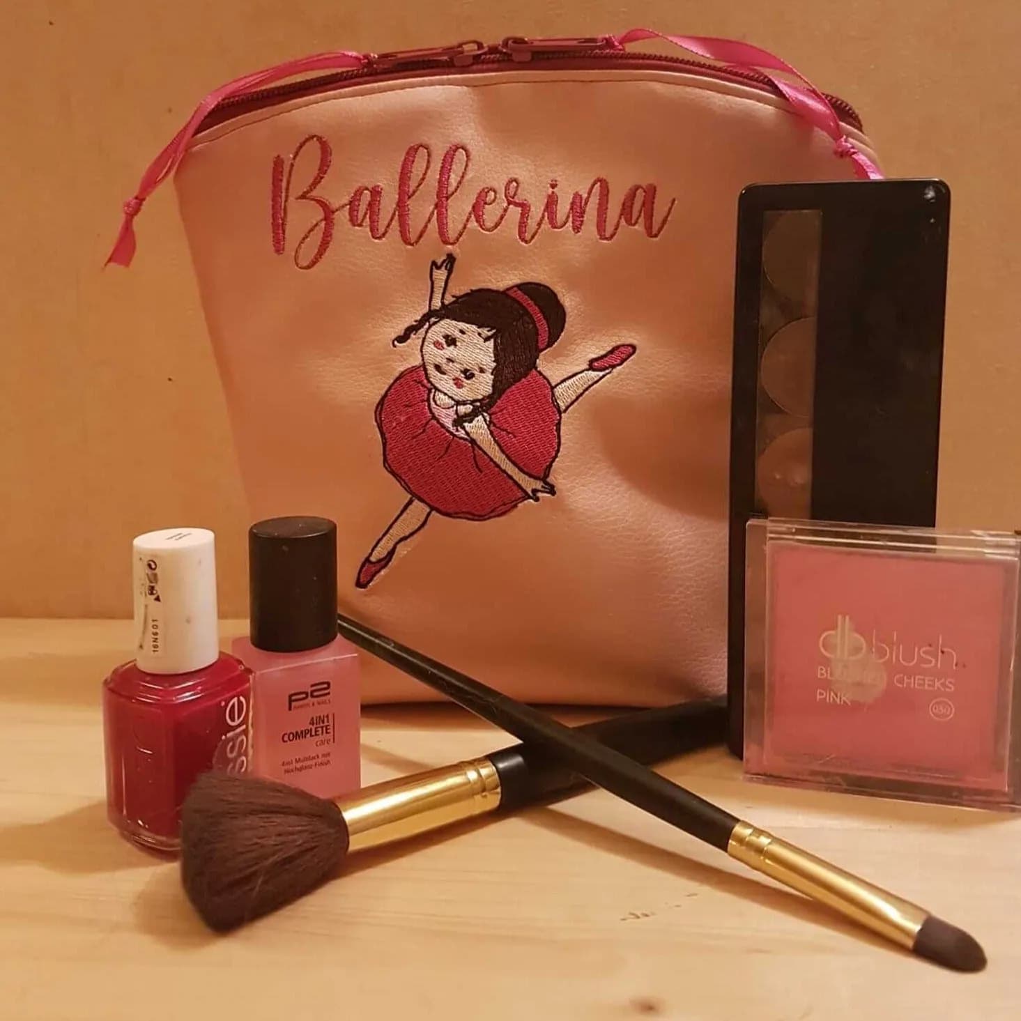 Stickdatei Tanzen mit Sprüchen Dance-Kids