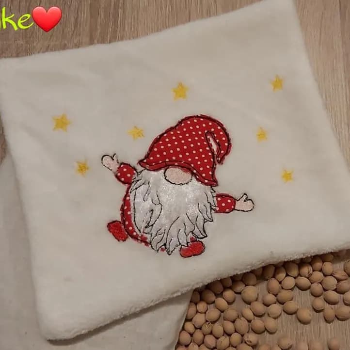 Stickdatei Wichtelzirkus – 5 Weihnachtswichtel