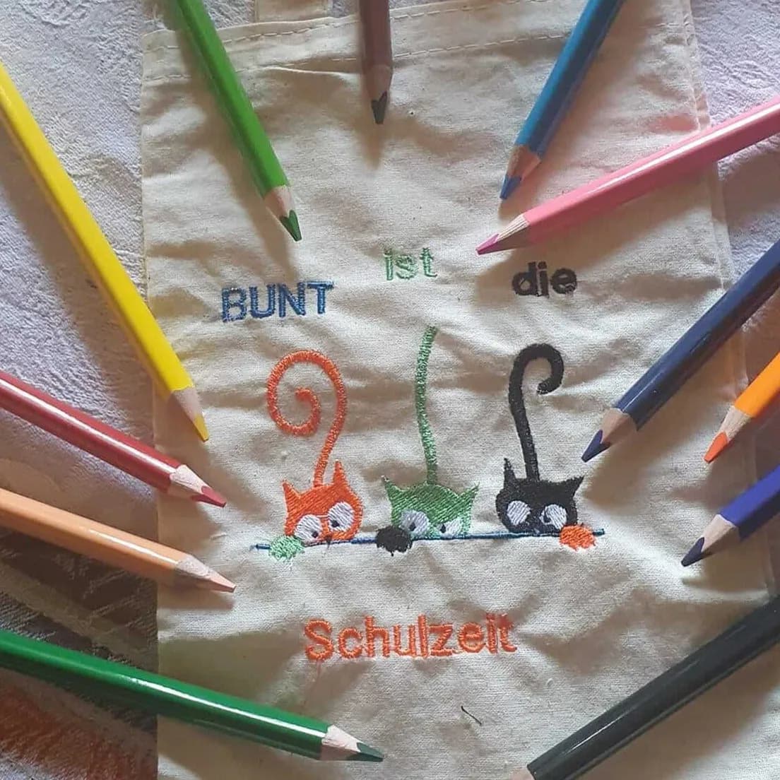 Stickdatei Katze Katzentrio Doodle Applikation