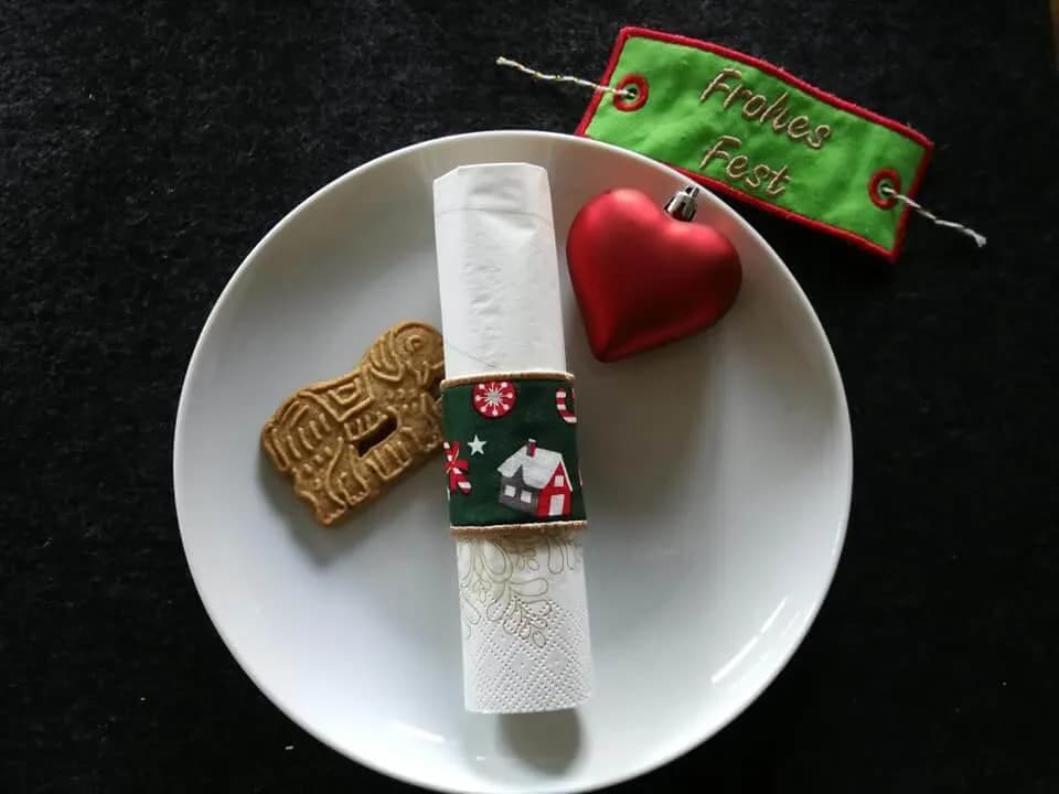 ITH Stickdatei Serviettenringe