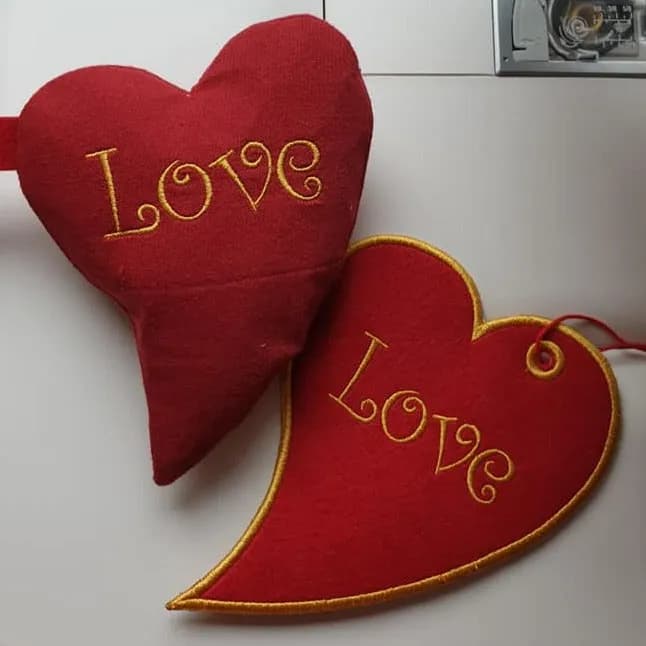 ITH Stickdatei Herzen