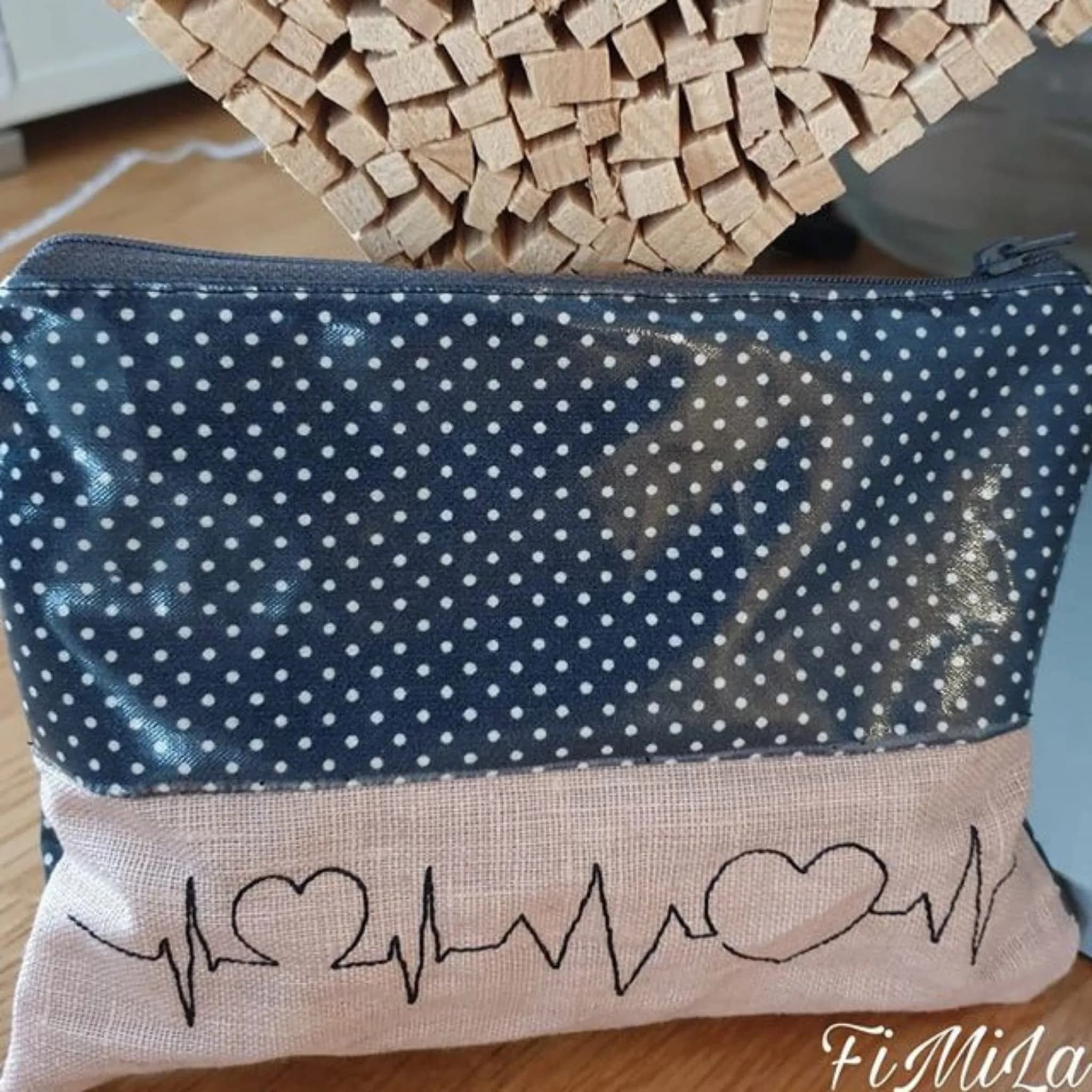 Stickdatei EKG Linien Set