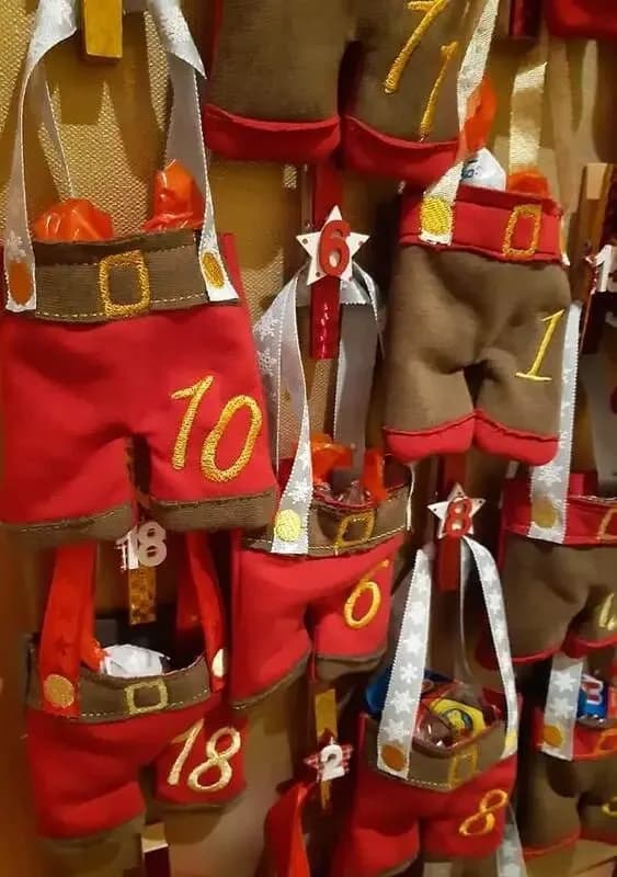 ITH Stickdatei Adventskalender Hosen