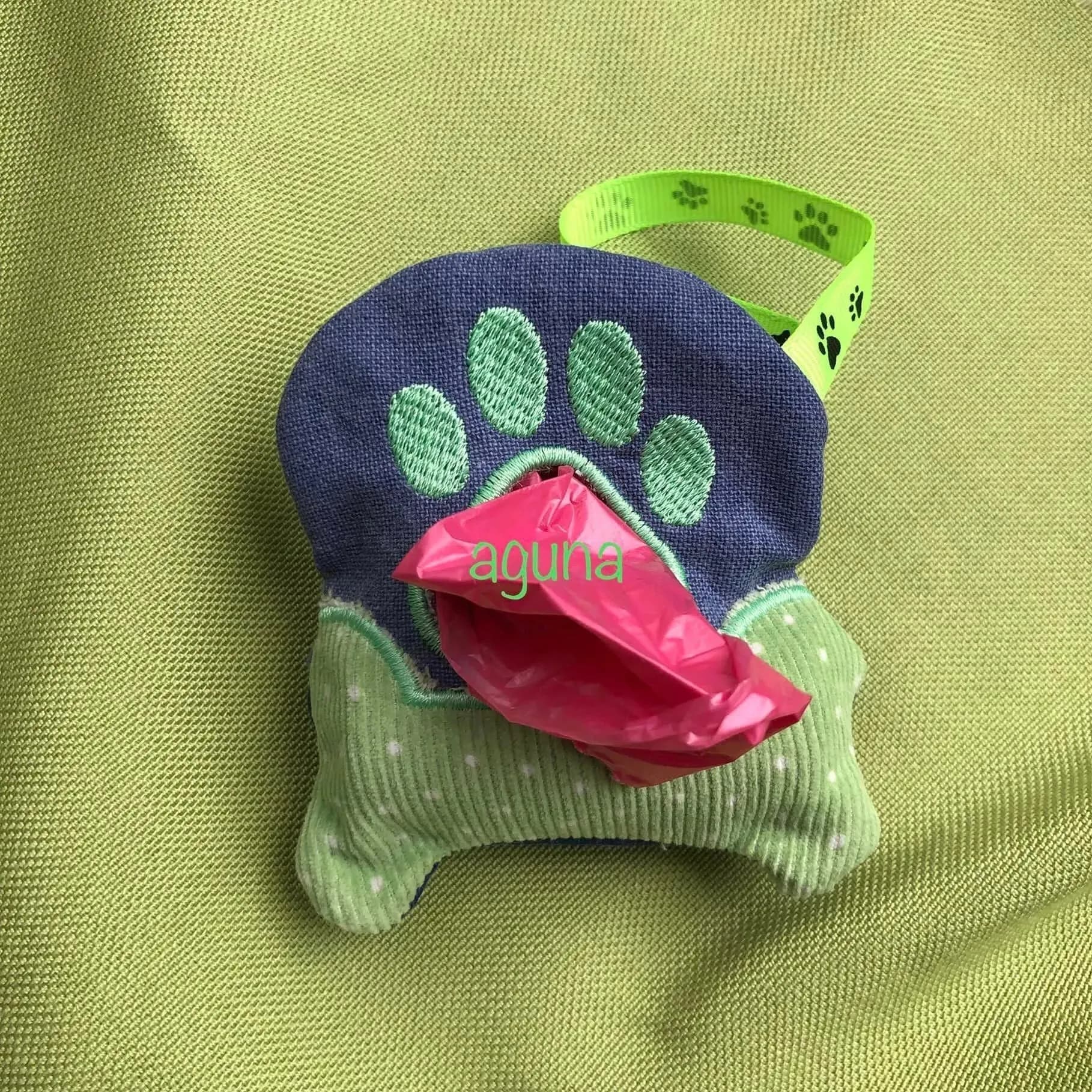 ITH Stickdatei Tasche Hundekotbeutel