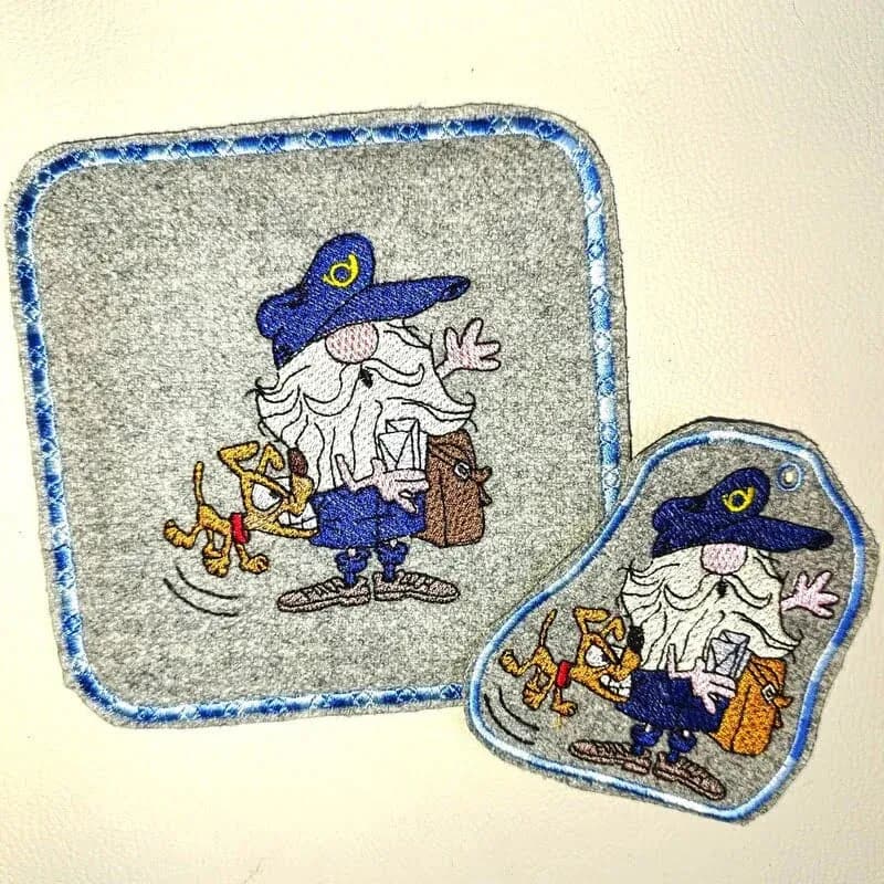 ITH Stickdatei Wichtel und Wichteline Postbote