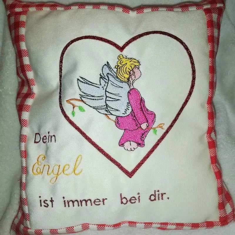 Stickdatei Engel mit Spruch