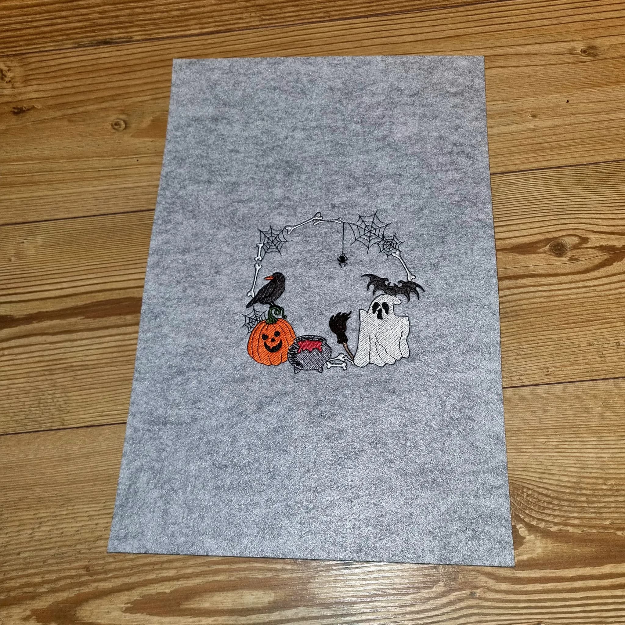 Stickdatei Halloweenrahmen