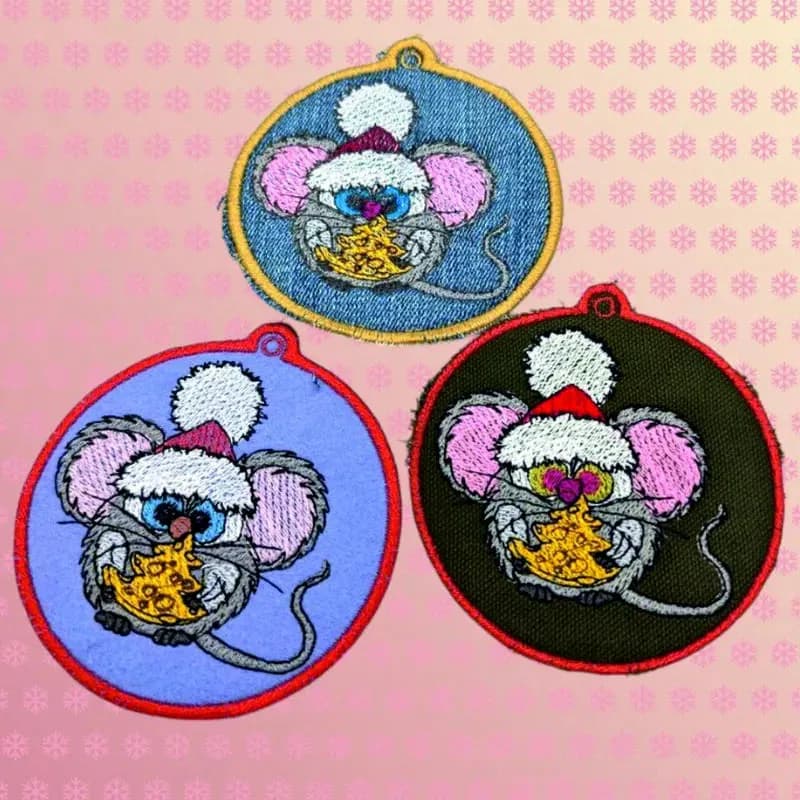 ITH Stickdatei Weihnachtsmaus