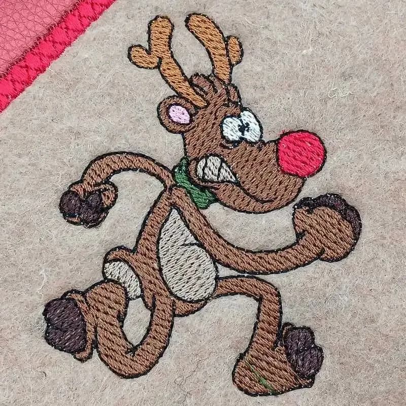 Stickdatei Running Elch und Nikolaus