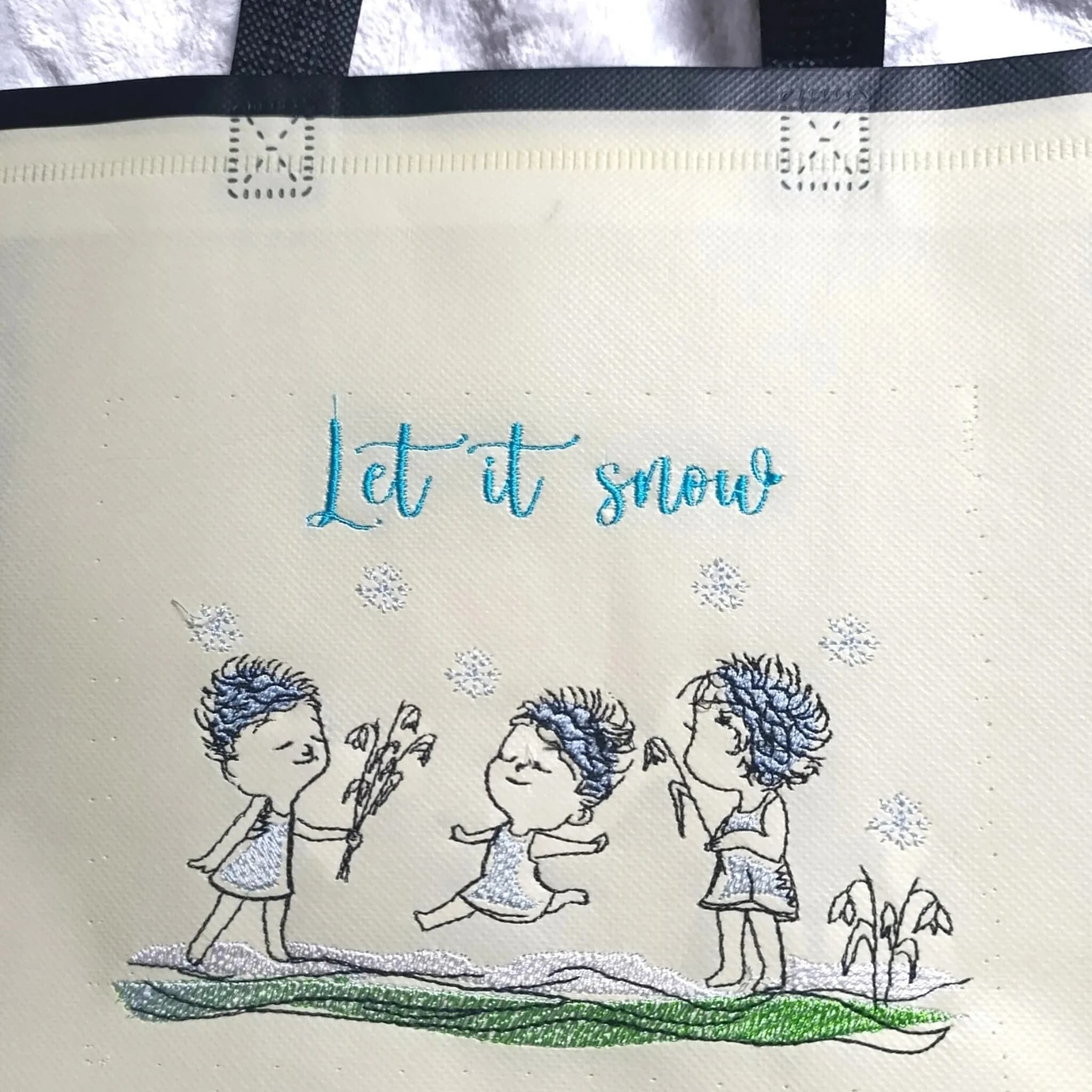 ITH Stickdatei Schneeflocken