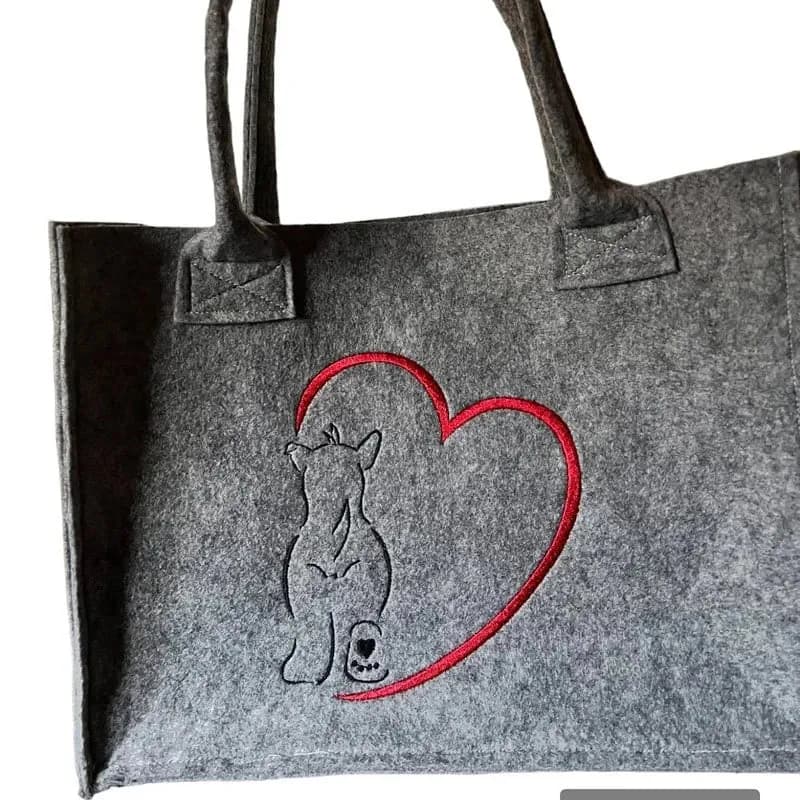 Stickdatei Spitzohr-Hund mit Herz