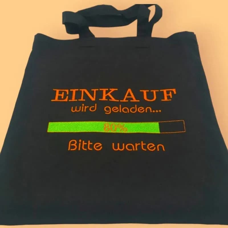 Stickdatei Spruch Wochenende wird geladen