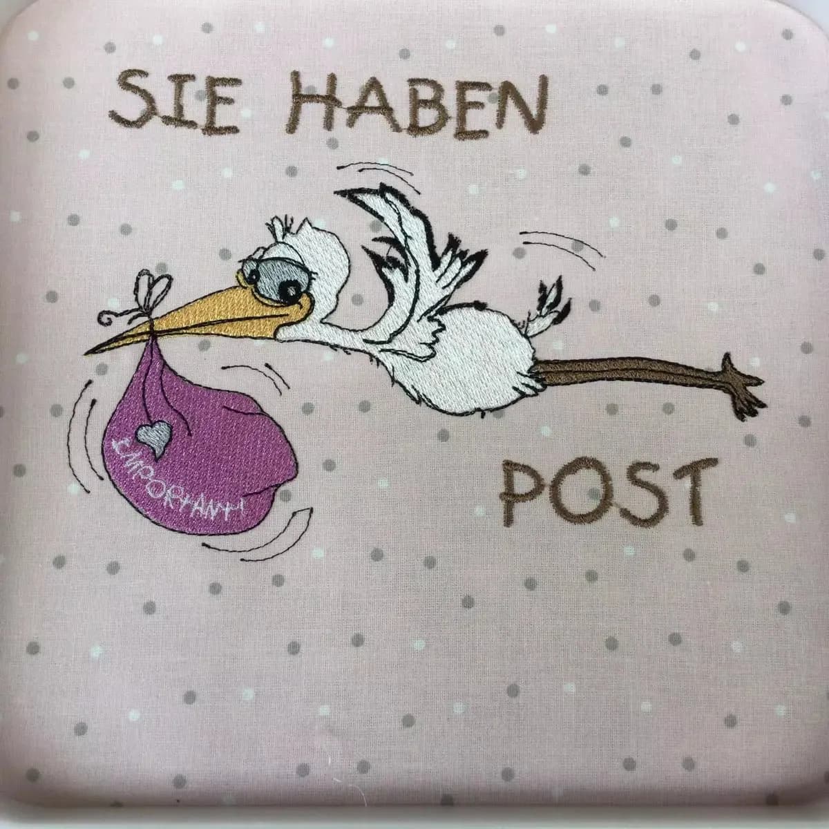 Stickdatei Storch-Post mit Spruch