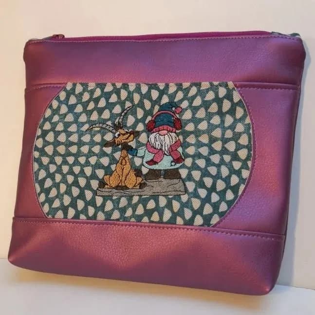 Stickdatei Wichtel Sternzeichen Steinbock