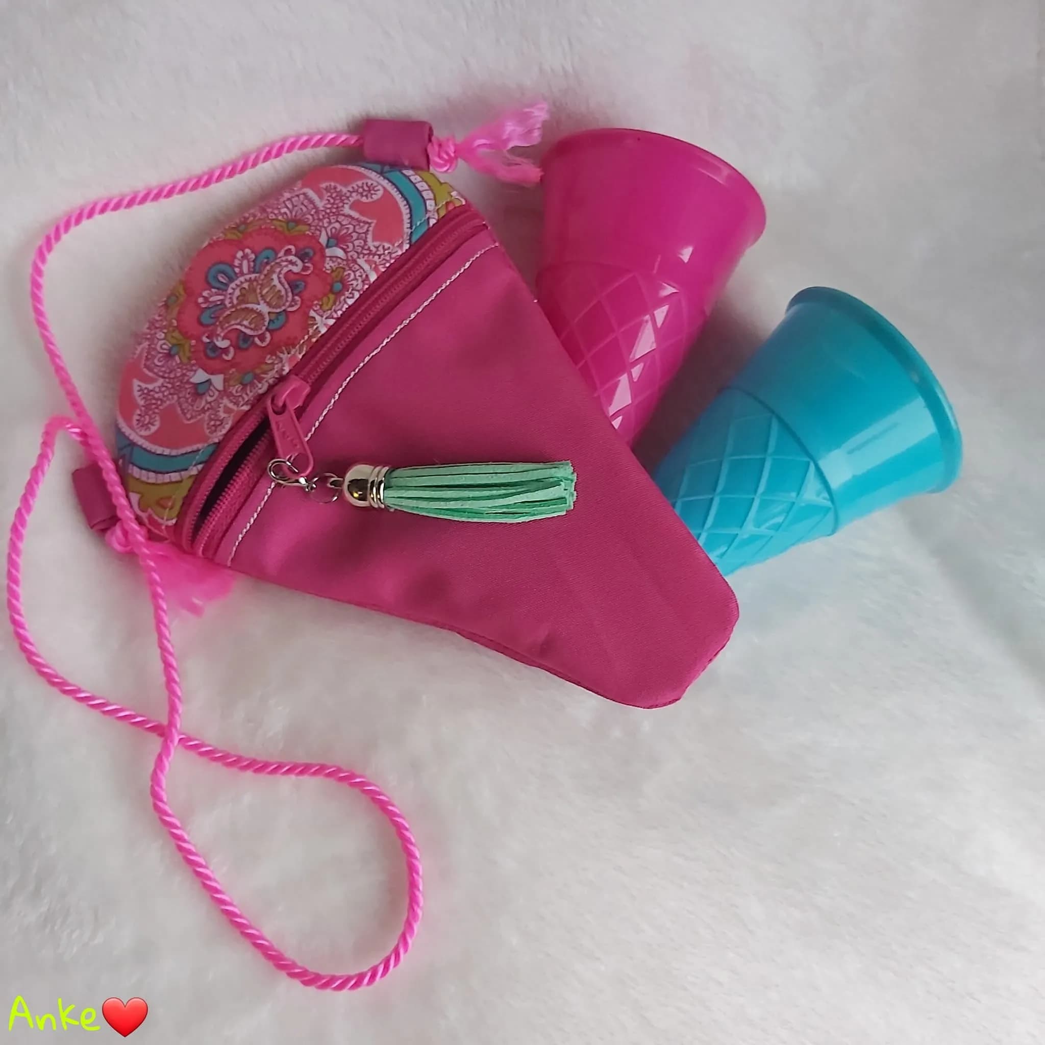 ITH Stickdatei Eis(geld)-Täschchen