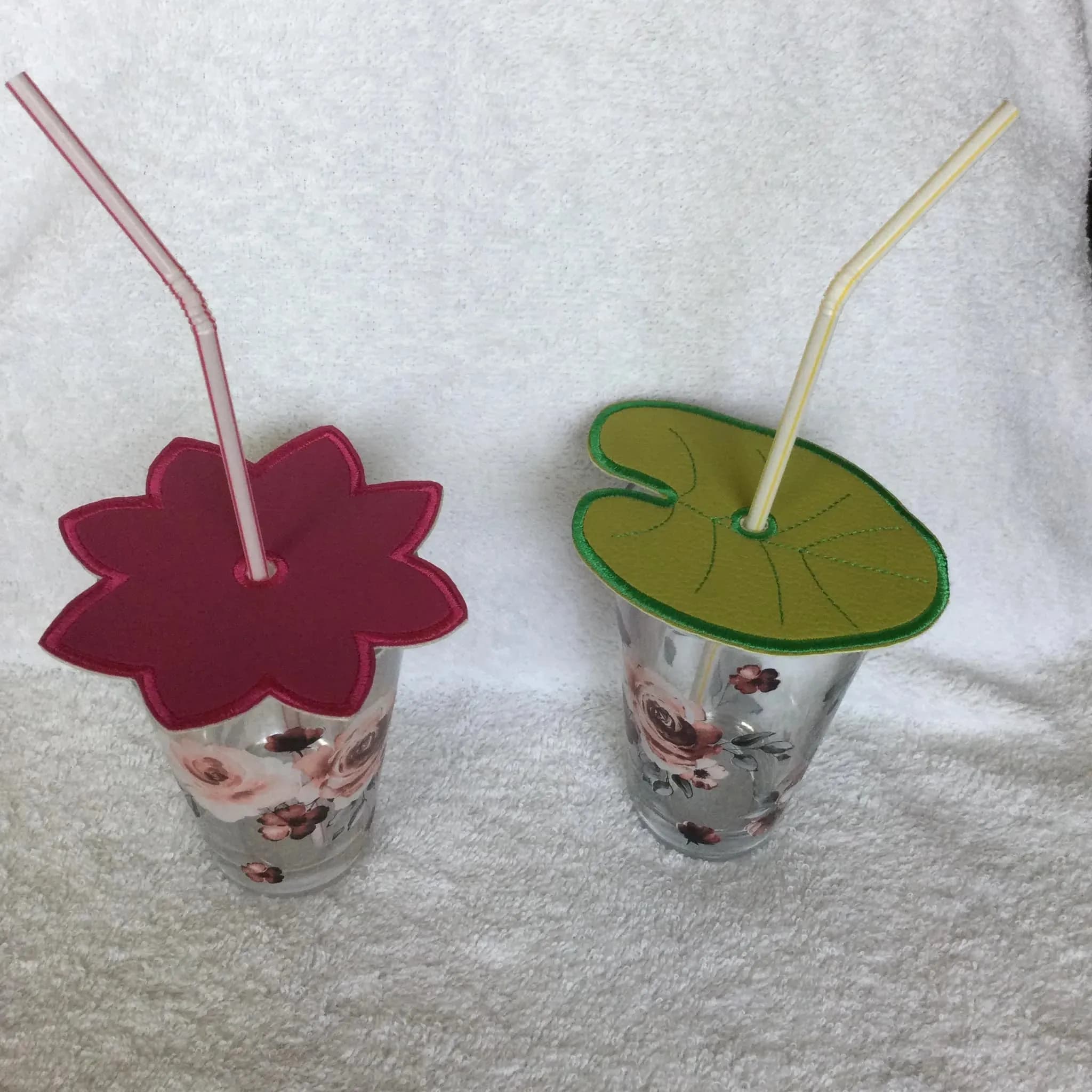 ITH Stickdatei Glasabdecker/ Untersetzer Seerose Seerosenblatt