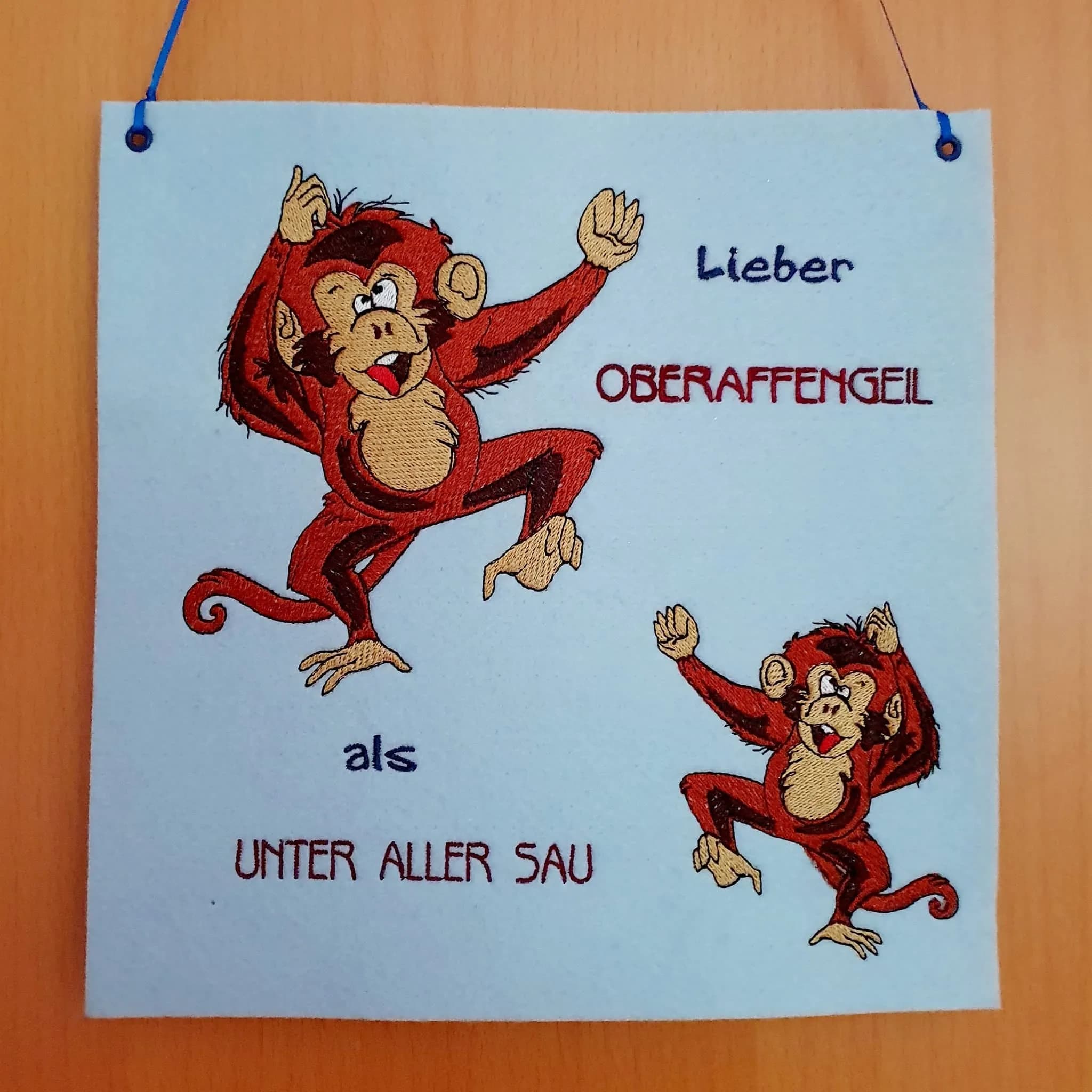 Stickdatei Affe mit Spruch