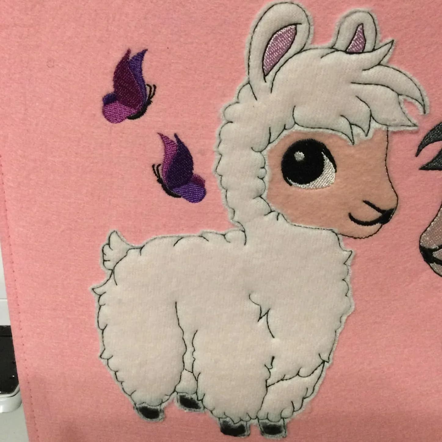 Stickdatei Applikationsdatei Alpaka