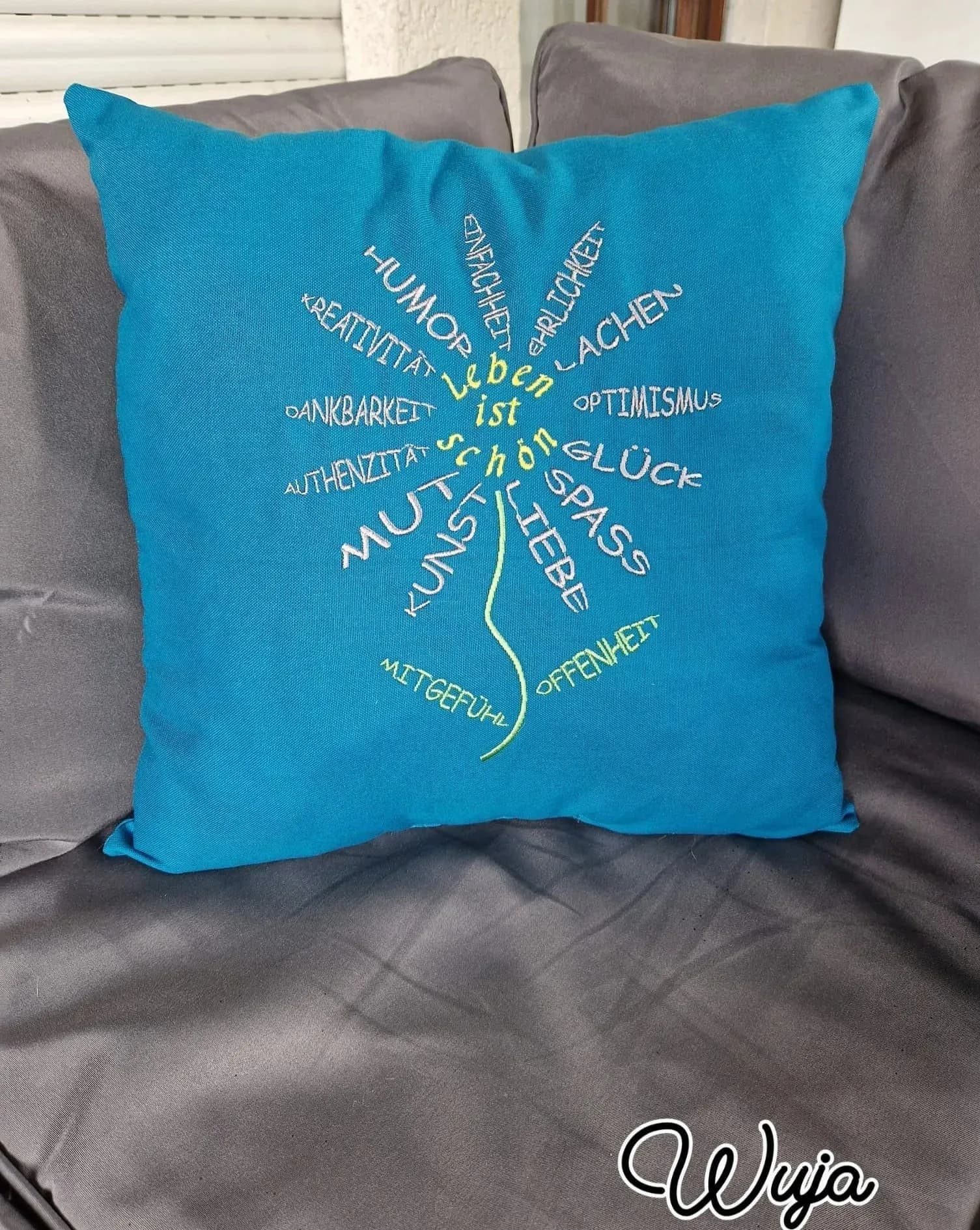 Stickdatei Blume - Leben ist schön