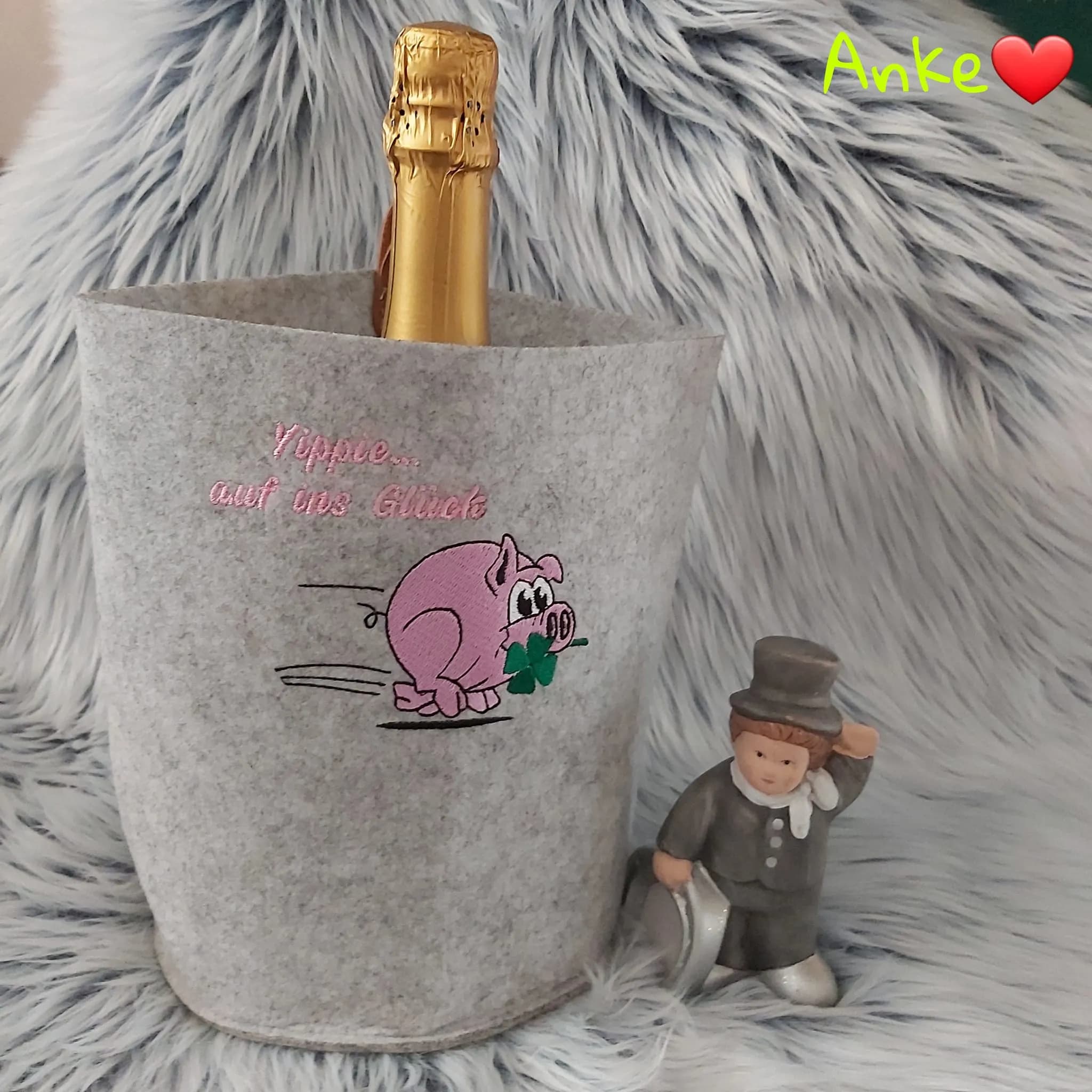 Stickdatei Schwein Glücksschwein