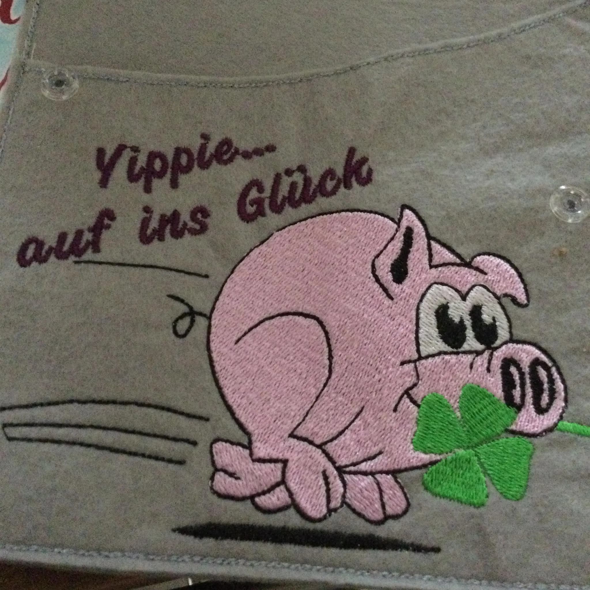 Stickdatei Schwein Glücksschwein