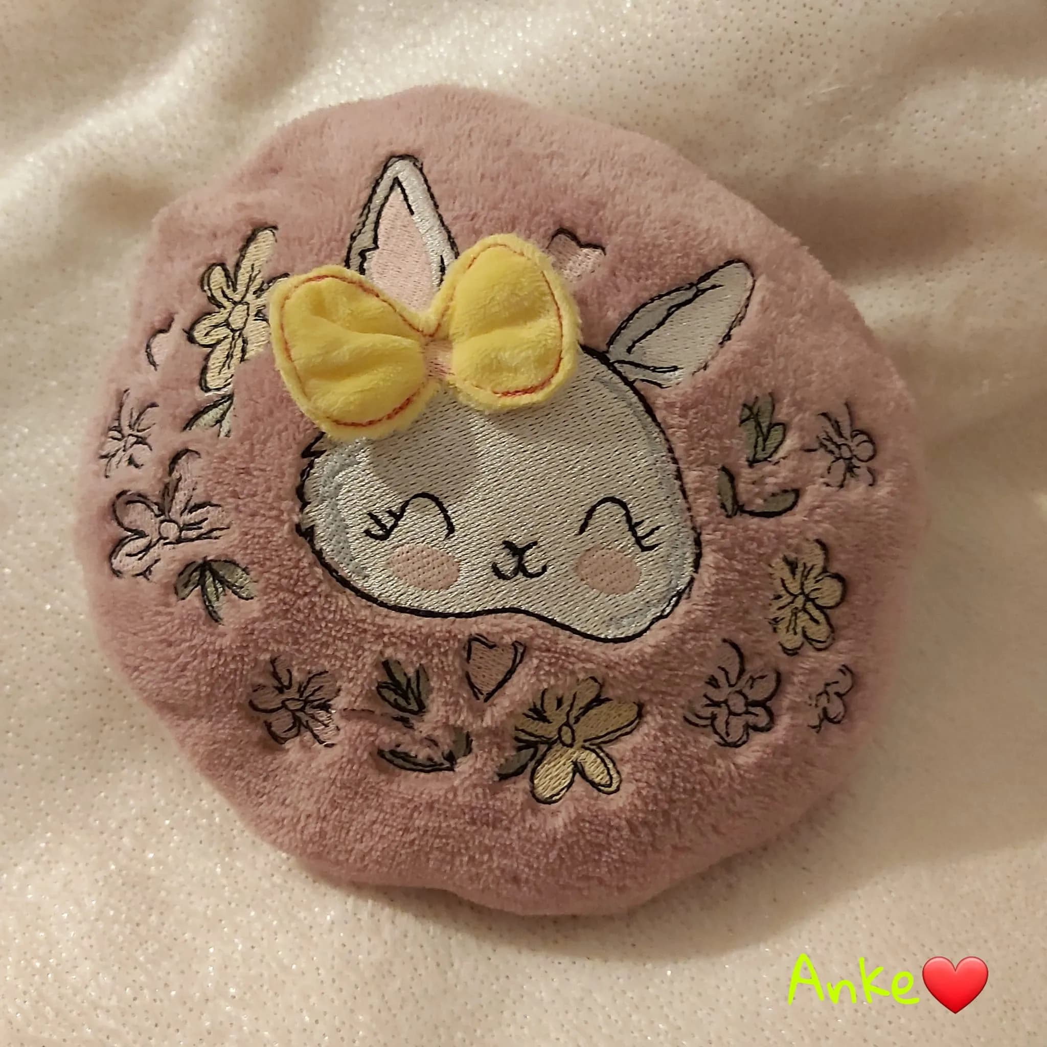 ITH Stickdatei Kissen rund Blanko