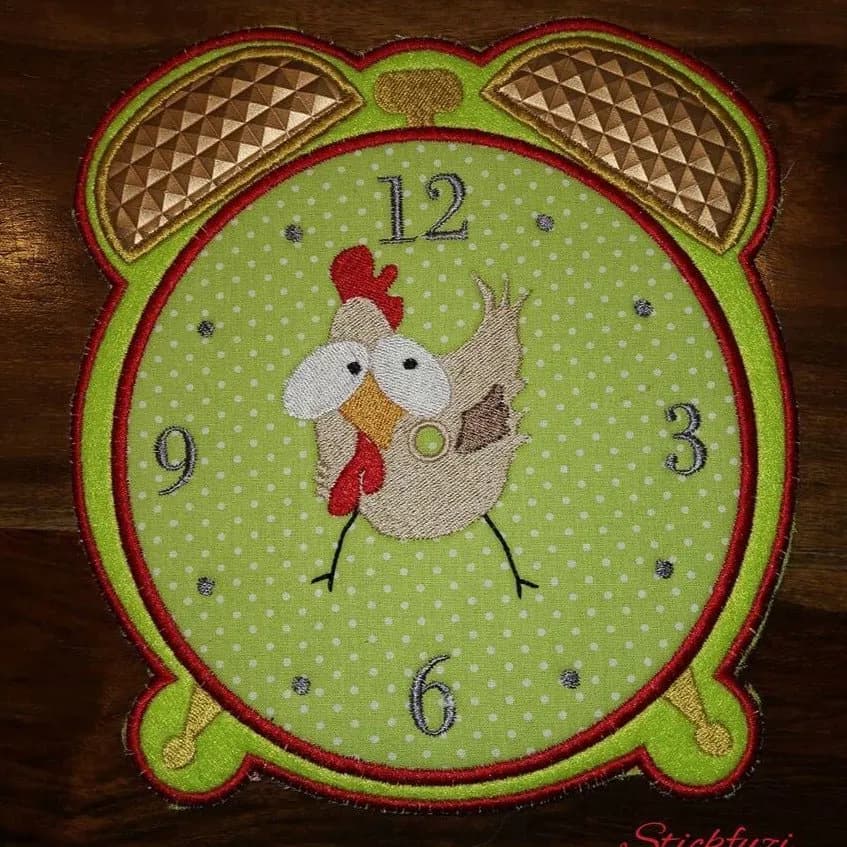 ITH Stickdatei Uhr Wecker