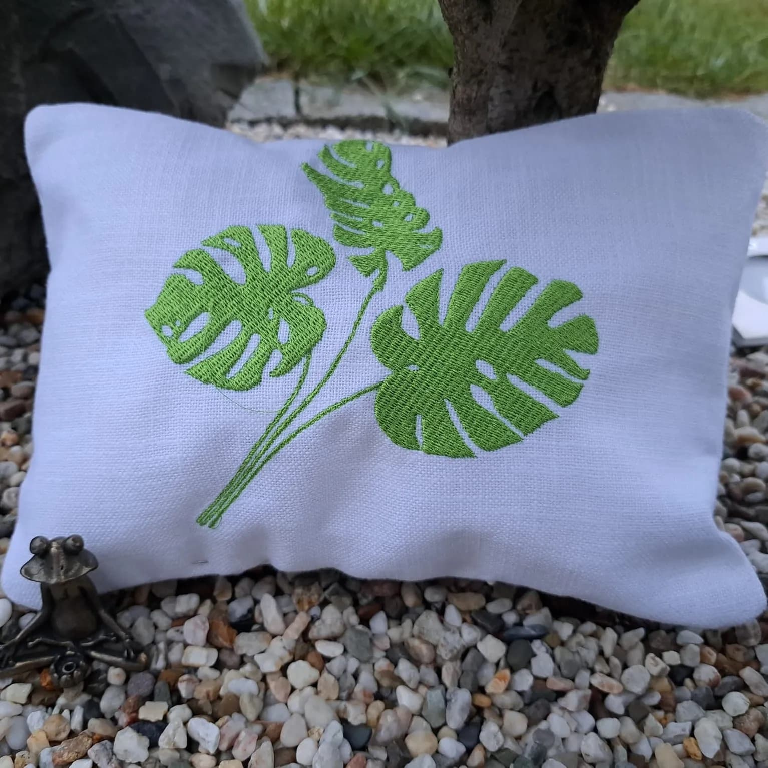 Stickdatei Monstera Blumen Blatt