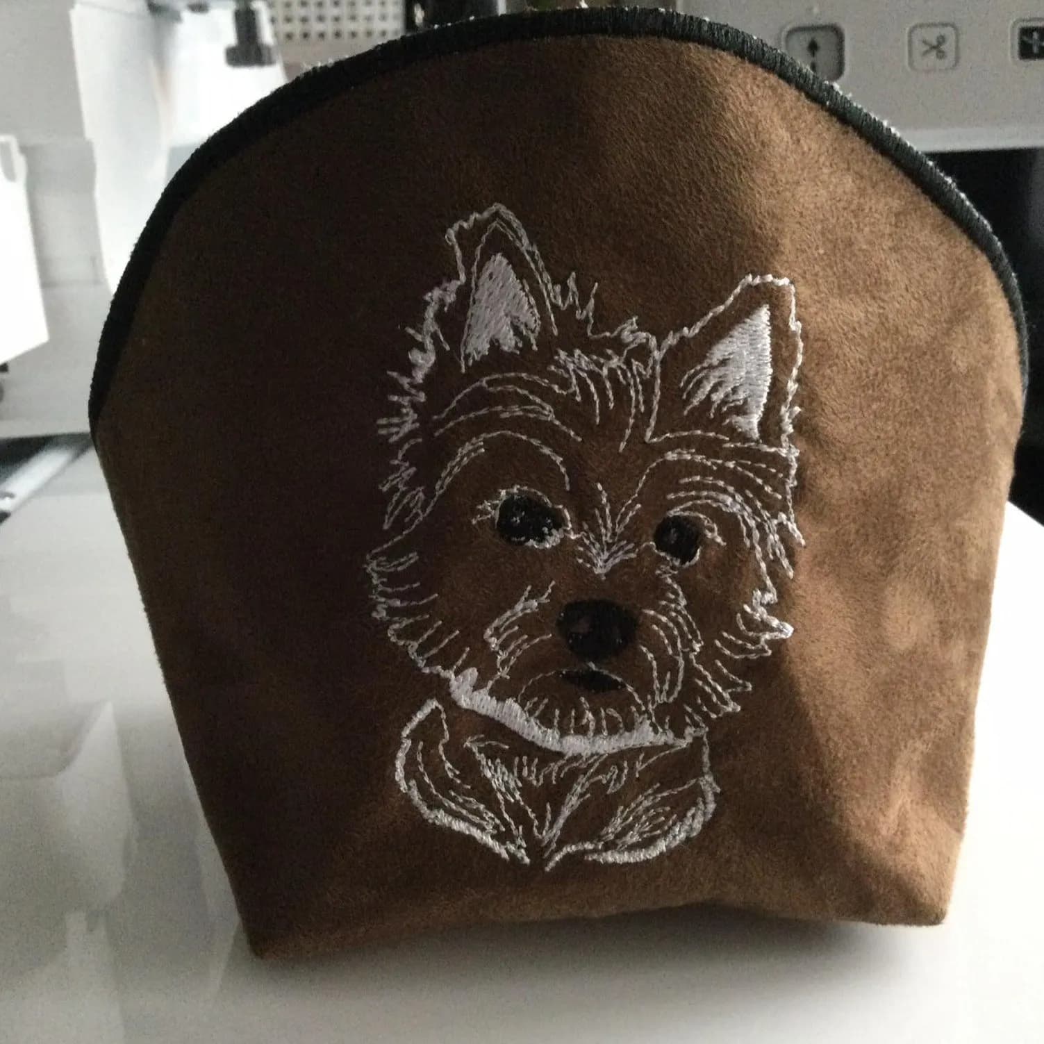 Stickdatei Hund Westie Kritzel